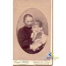 Antonia Muskens met Johanna Peters 1888-1895 Coll. Peters